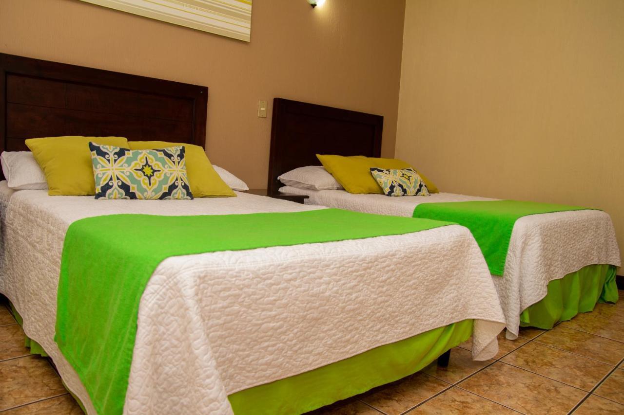 Resort Y Parque Acuatico Valle Dorado El Rosario Exterior photo