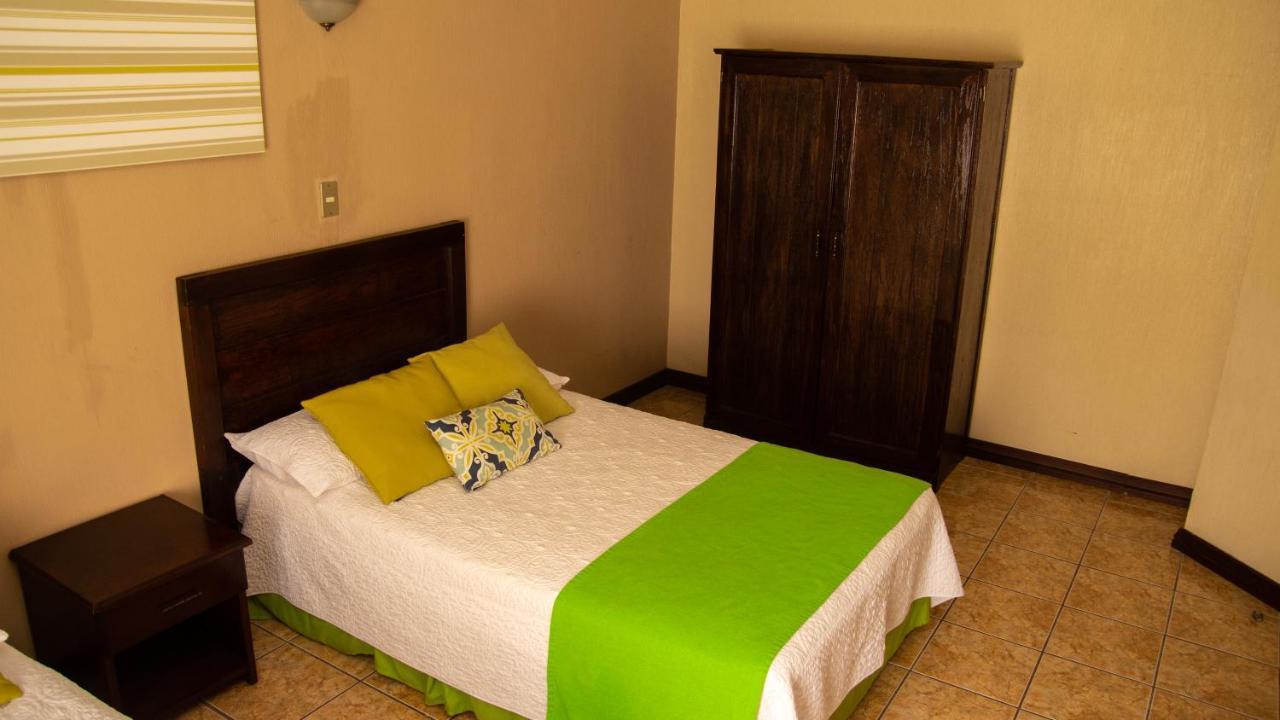 Resort Y Parque Acuatico Valle Dorado El Rosario Exterior photo