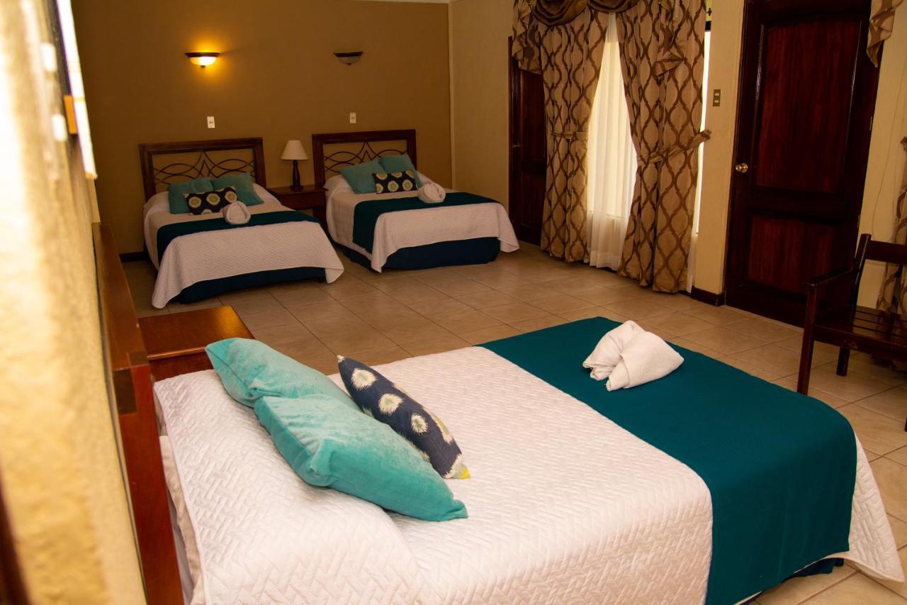 Resort Y Parque Acuatico Valle Dorado El Rosario Exterior photo