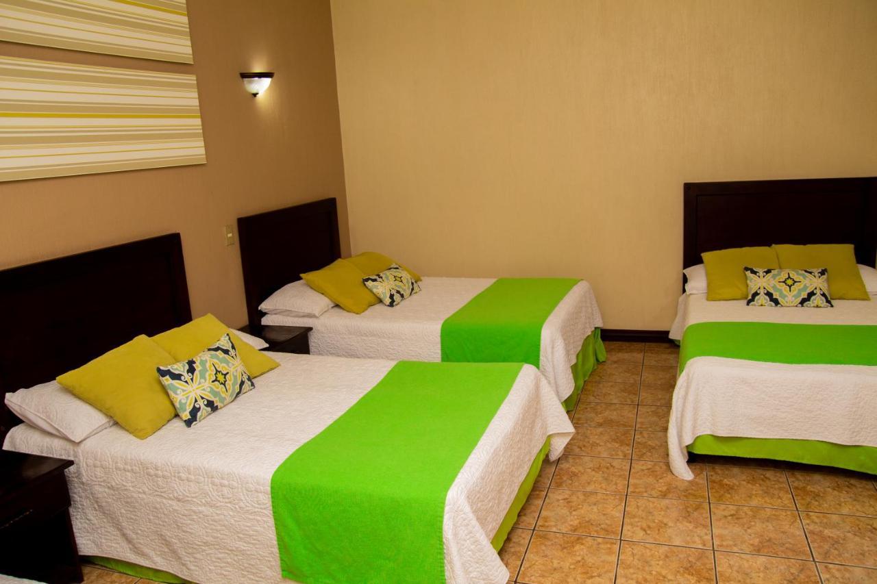 Resort Y Parque Acuatico Valle Dorado El Rosario Exterior photo